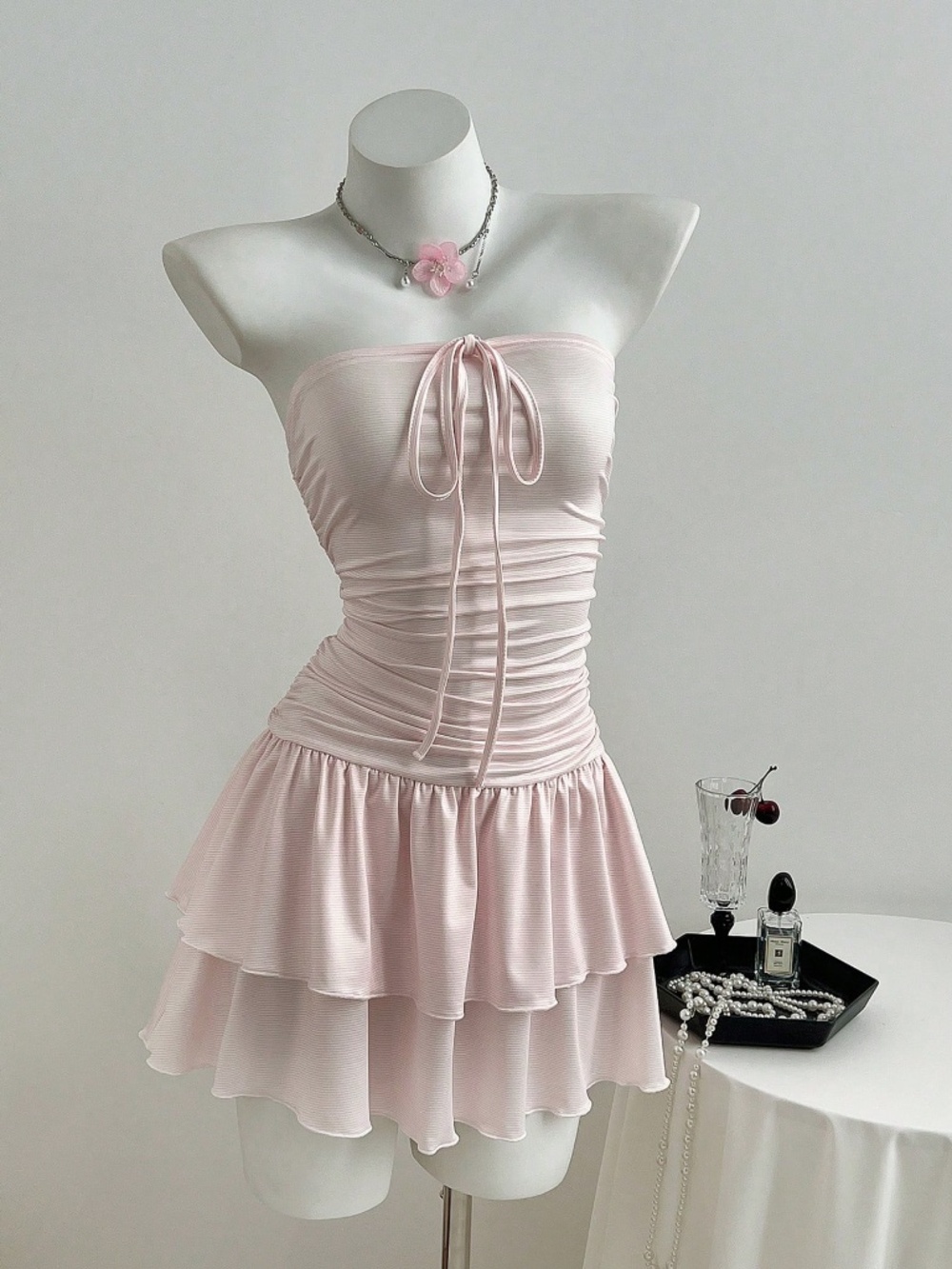 NEW! Flirla Size Medium M Summer Casual Ruched White & Pink Dress lot6097 - Picture 3 of 5
